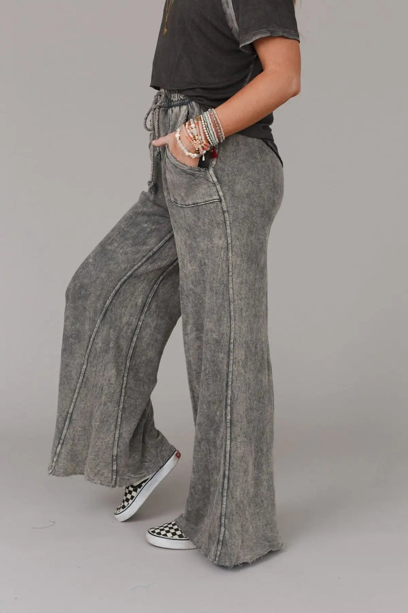 Relaxing Robin Wide Leg Pant-Briar & Ivy
